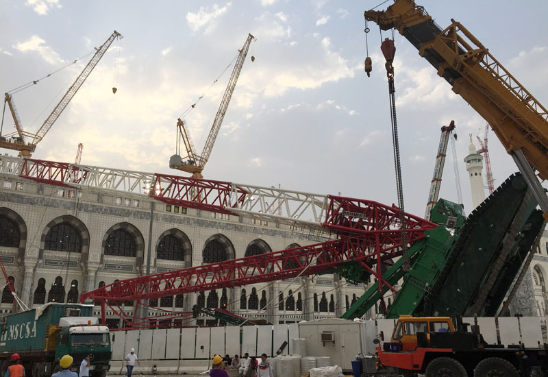 Liebherr Experts Investigate Saudi Crane Collapse Construction Week