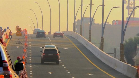 RTA Opens First Two Lanes Over Dubai Canal Bridge Construction Week