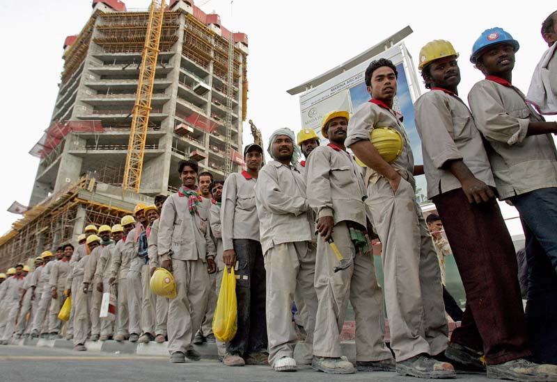 survey-finds-construction-workers-happy-in-uae-construction-week-online