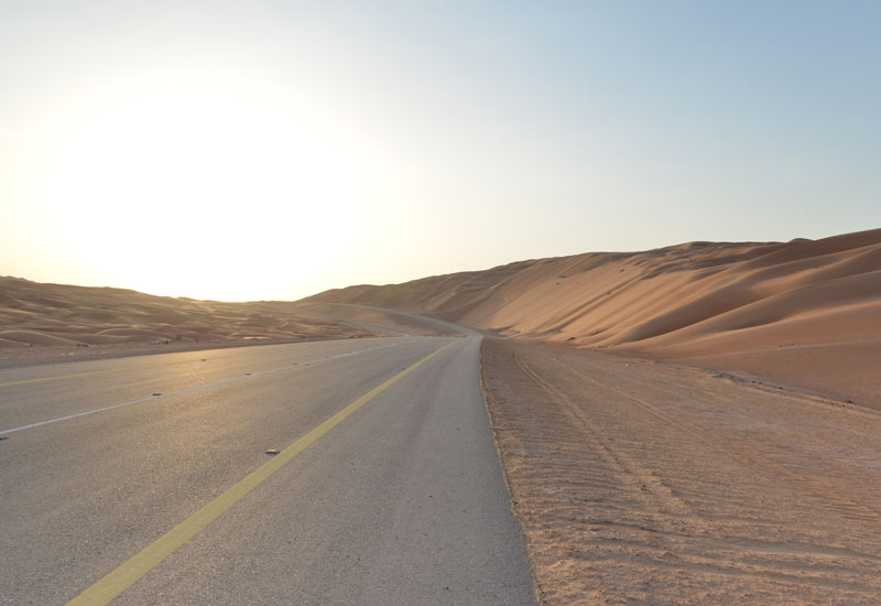 In pictures: Volvo tackles The Empty Quarter - Construction Week Online